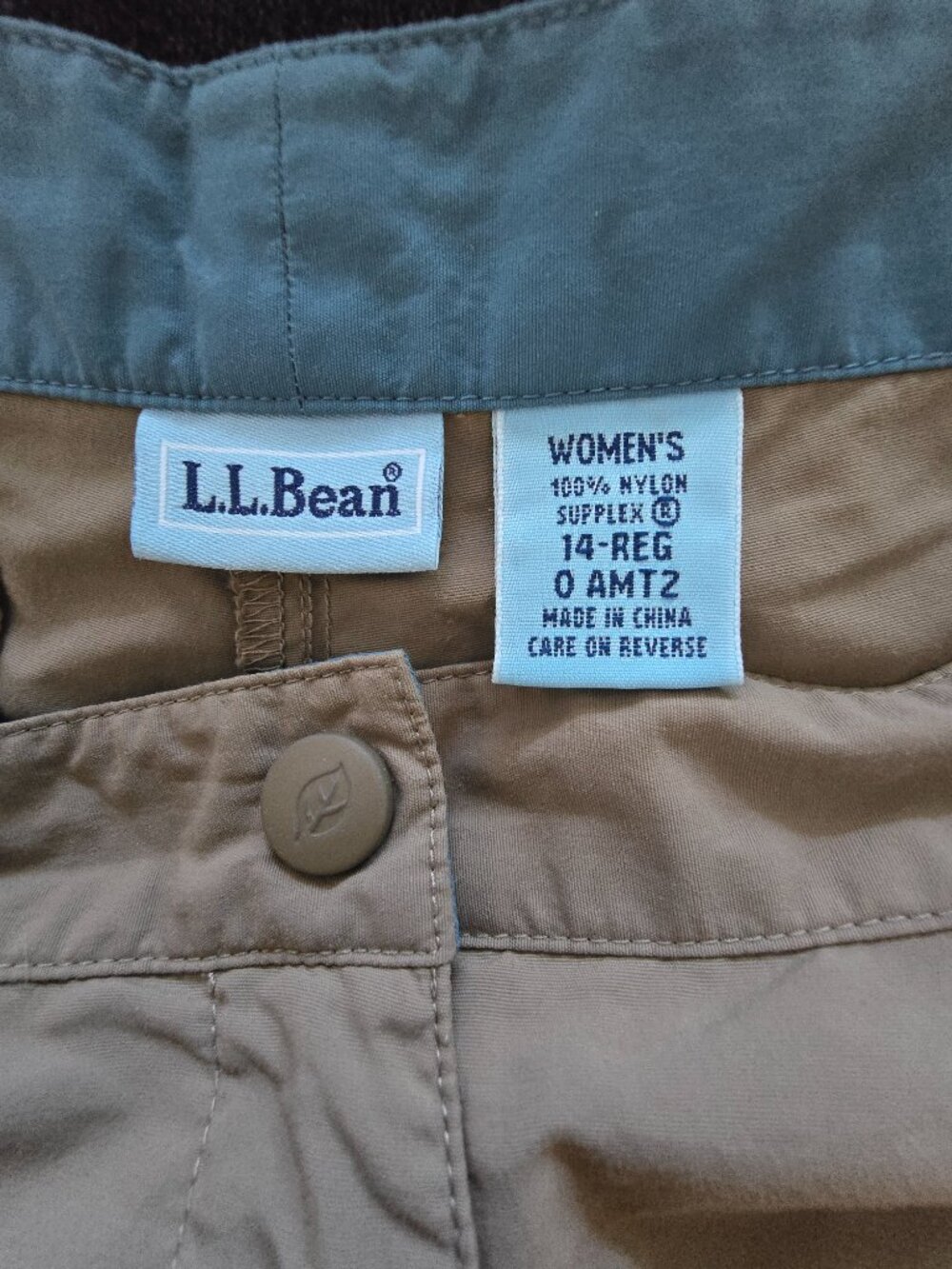 L.L. Bean Women's Supplex Nylon Hiking Capri Pants Tan Khaki Cinch Crop Sz 14 - Picture 5 of 9